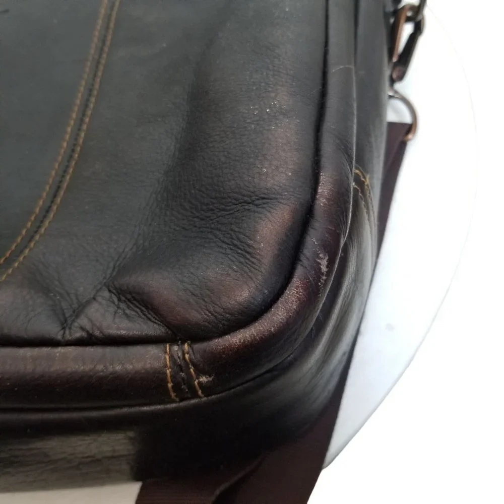 Kenneth Cole Reaction Mens Show Business - 4 Double Gusset Flapover Laptop Bag